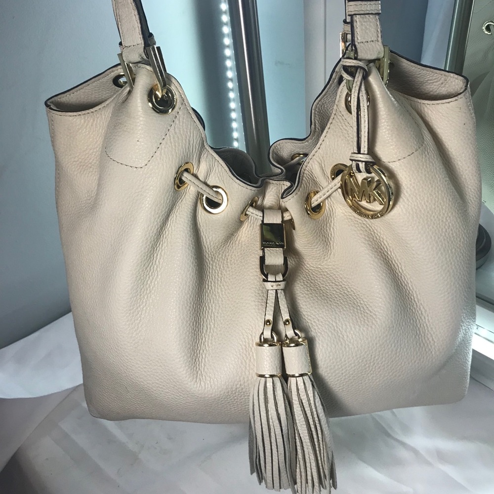 Michael kors large ring handle tote